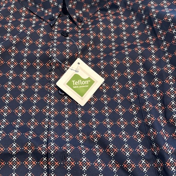 KS Signature Collection Wrinkle-Free Long-Sleeve Button-Down Collar Dress Shirt - Picture 4 of 8